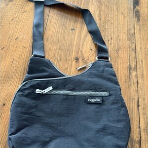 Baggallini Charcoal Messenger Bag